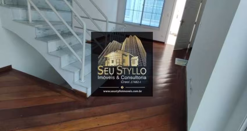 EXCELENTE SOBRADO EM CONDOMÍNIO