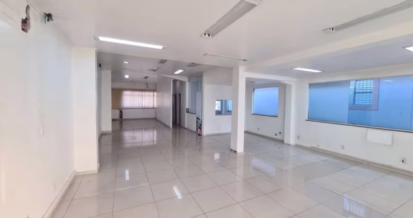 Prédio comercial em Jaguaré - São Paulo, SP