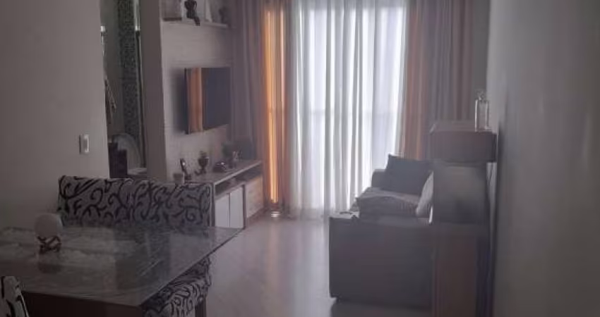 Apartamento em Conjunto Residencial Vista Verde  -  São Paulo