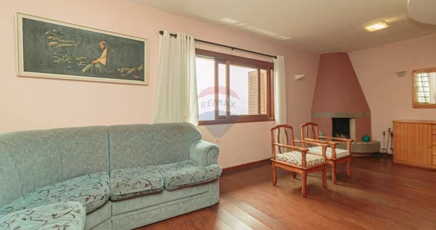 CASA COM 213M² BAIRRO CHÁCARA DAS PEDRAS