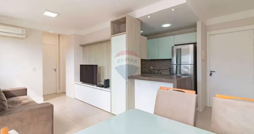 Apartamento á venda mobiliado 2 dormitórios com sacada