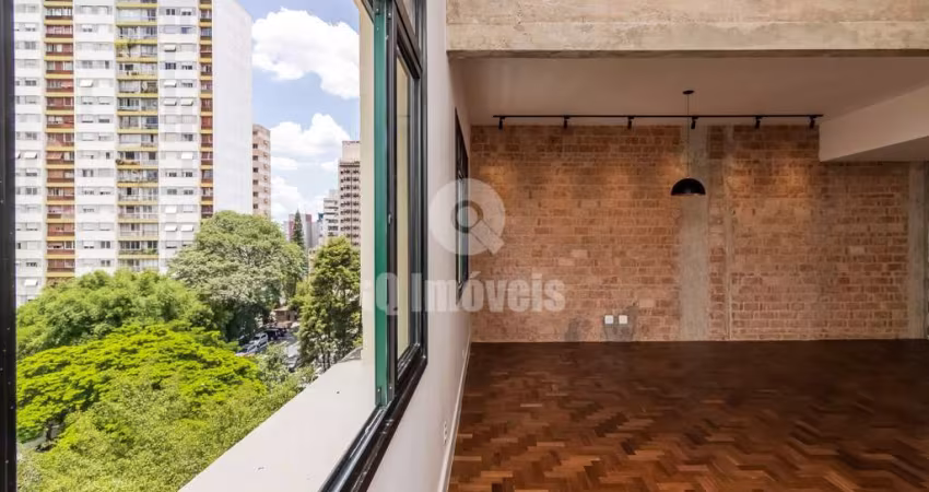 Apartamento a venda na Consolação, 212 metros, 3 suítes com 1 vaga.