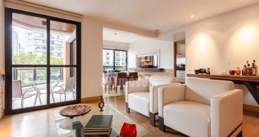 Duplex a venda Perdizes, 173 metros, 2 suítes com 3 vagas de garagem.