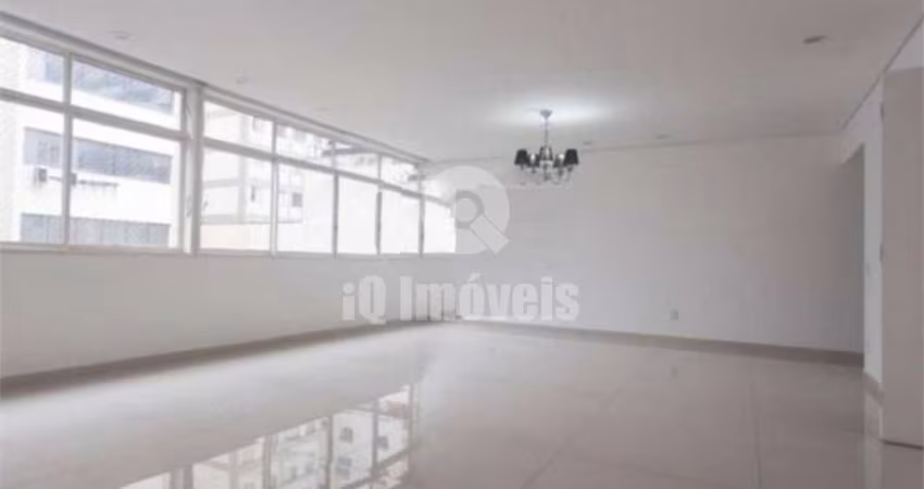 Apartamento Jd.paulista,153m²,2 dormitórios com 1 vaga de garagem.