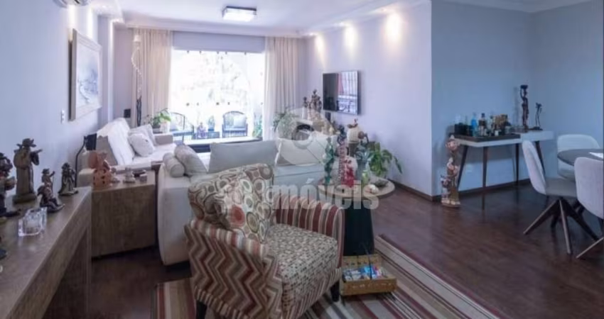 Apartamento em Perdizes, 144 m2, 4 dormitórios, 1 suíte com 2 vagas de garagem.