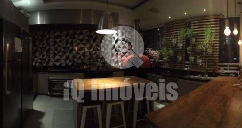 A cobertura com a cozinha dos sonhos em Pompéia