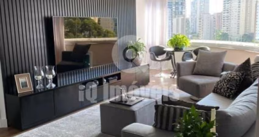 Apartamento Brooklin , 2 suites , 3 vagas 115m², reformado , Empreendimento com lazer !!