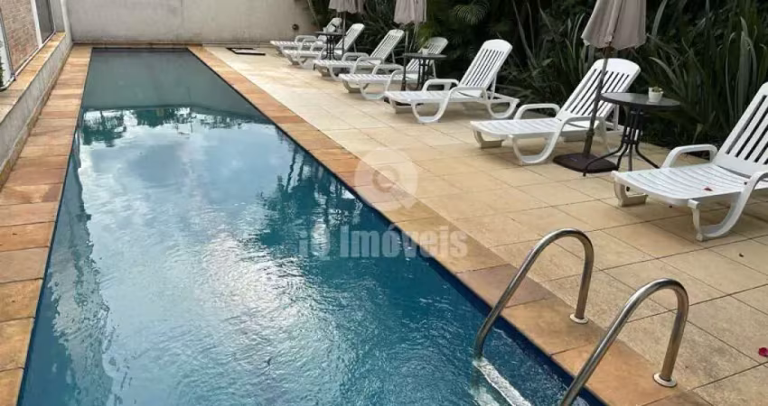 Condomínio fechado, granja julieta vende, reformado,  com ar e piscina.