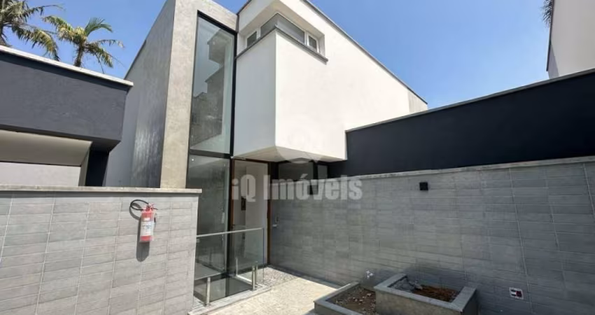 Casa em Condomínio fechado a venda no Campo Belo,  450 metros, 4 suítes, 4 vagas, R$ 4.600.000
