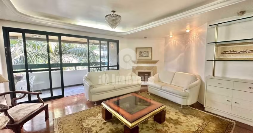 Apartamento a venda em Moema Pássaros. 150m², 4 dormitórios, 1 supite, 2 vagas e lazer. Mobiliado