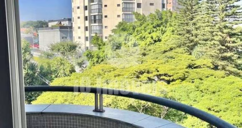 Moema Índios,  apartamento a venda reformado com 2 vagas com depósito, 3 dormitórios, suíte, , lazer