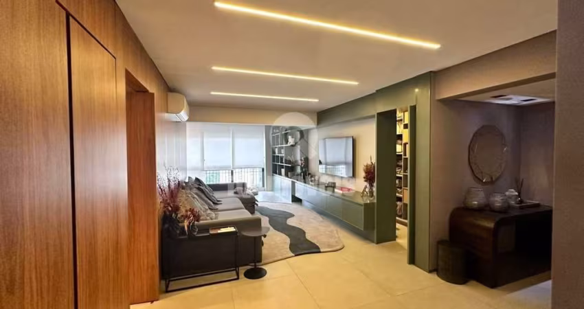 Apartamento à venda em Vila Andrade com 164m, 2 quartos, 2 suítes e 3 vagas.