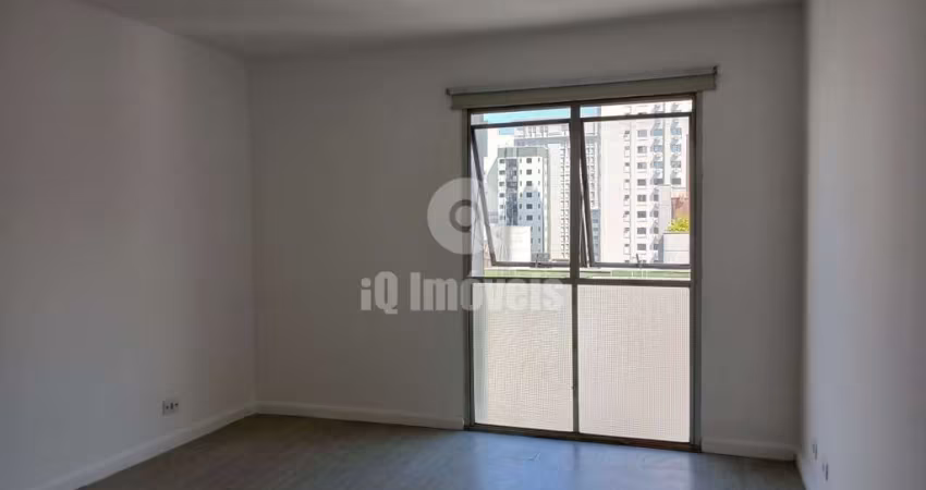 Apartamento com 2 Quartos e 2 banheiros para Alugar, 70 m²