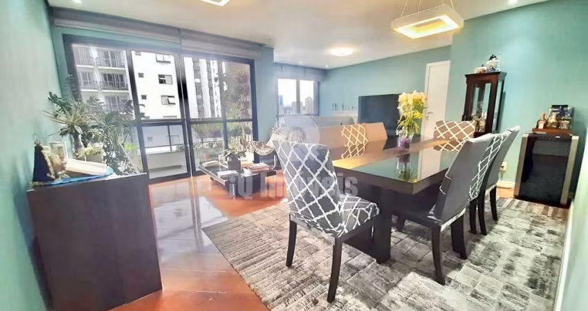Apartamento a venda no Brooklin / Cidade Monções, 122m², 3 dormitórios, suíte, 2 vagas , piscina.