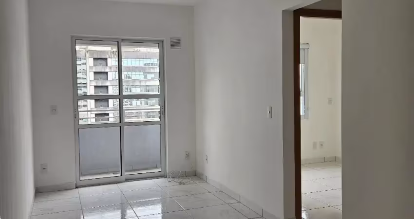 Apartamento com 1 quarto para alugar na Rua Emiliano Perneta, 500, Centro, Curitiba