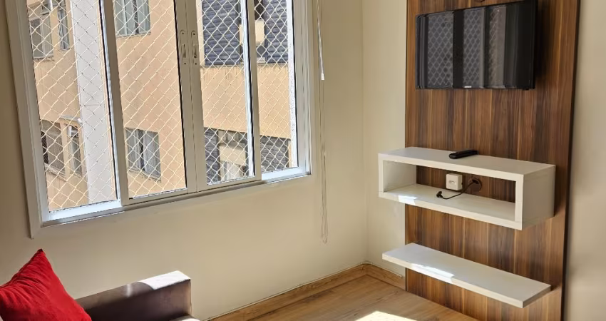 Apartamento Mobiliado no Centro de Curitiba-PR