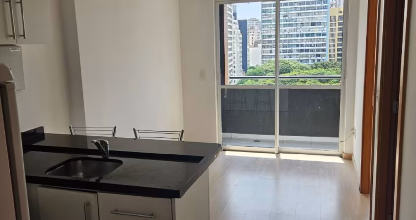 Apartamento de 02 quartos no Centro de Curitiba