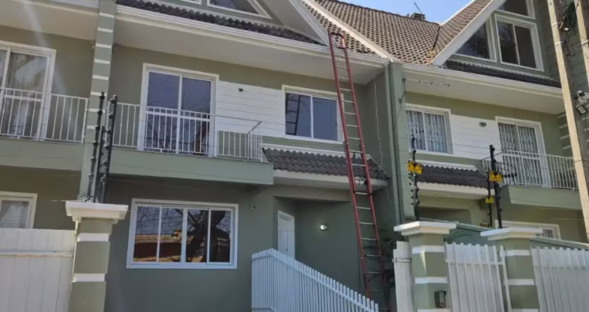 Casa com 4 quartos para alugar na Rua Bandeirantes Dias Cortes, 201, Jardim Social, Curitiba