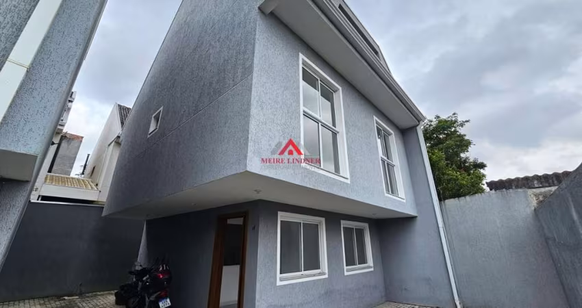 Sobrados 03 Dormitórios e 1 suíte com 135m²  - Xaxim - Curitiba.