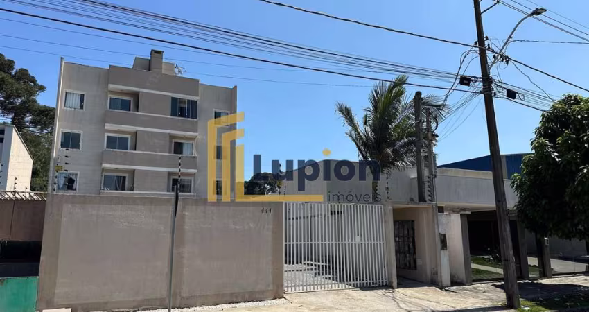 Apartamento 2 quartos, sacada com churrasqueira a carvão em São José dos Pinhais