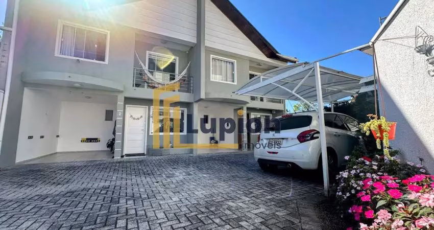 Maravilhoso sobrado em condomínio fechado no melhor do boa vista