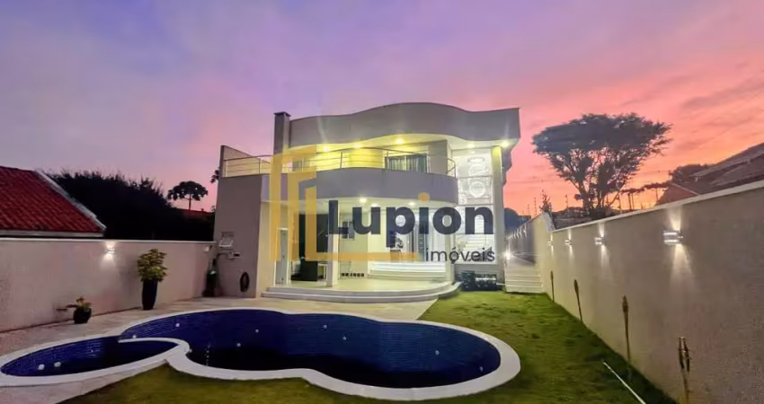 Bela casa com 480 m  privativos no boqueirão e ainda com porteira fechada
