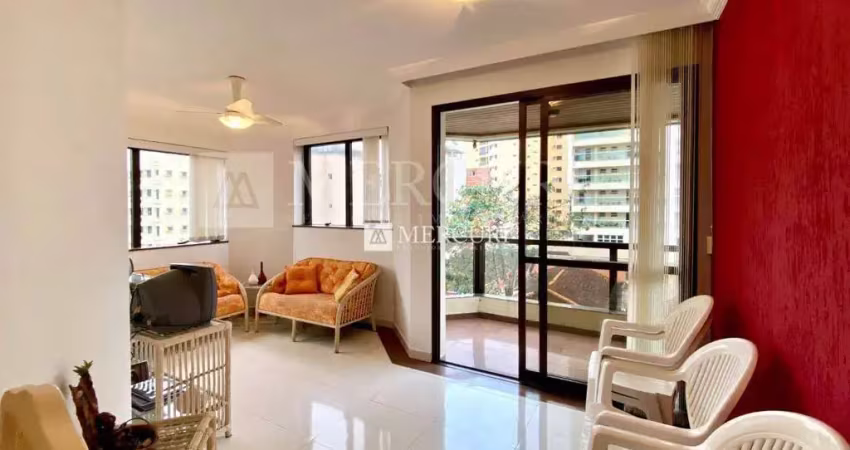 Apartamento no guarujá, enseada, 3 quartos, sendo 1 suíte e sacada com vista mar - mercuri imóveis - imobiliária no guarujá