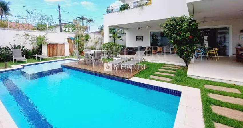 Casa no Guarujá, Enseada, Piscina, Churrasqueira, 5 Suítes