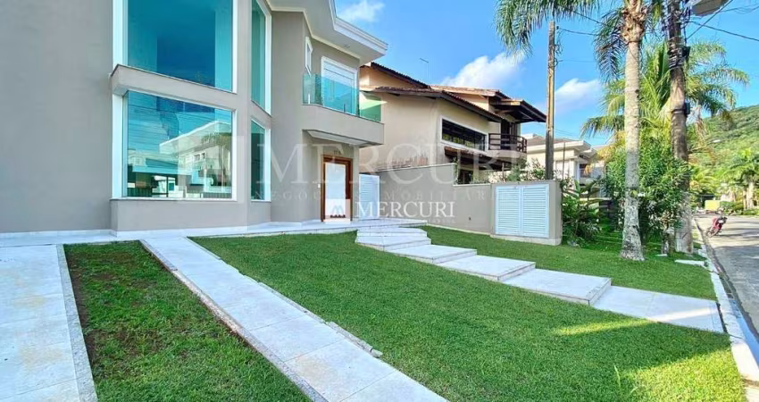 Casa no Guarujá, Condomínio Fechado, Jardim Pernambuco, 4 quartos (4 suítes)) à venda