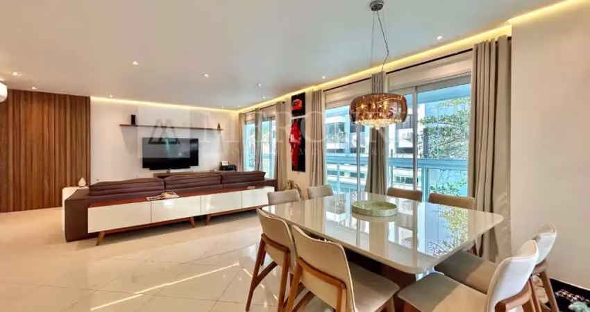 Apartamento no guarujá, pitangueiras, 3 quartos, sala para 2 ambientes e varanda gourmet - mercuri imóveis - imobiliária no guarujá