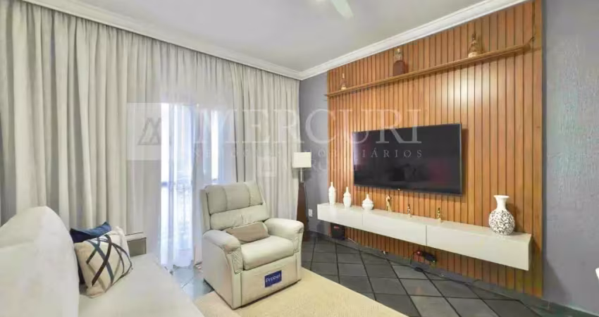 Apartamento no guarujá, enseada, 2 quartos, sacada e prédio com lazer - mercuri imóveis - imobiliária no guarujá