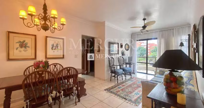 Apartamento no Guarujá, Enseada com 2 Quartos.