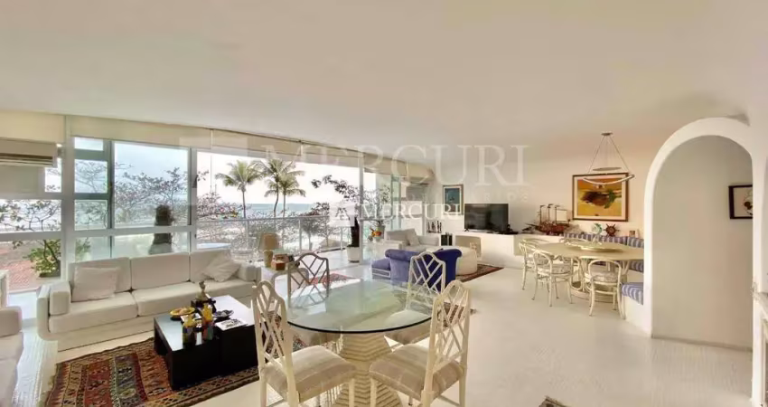 Apartamento Frente Mar com 4 quartos (1 suíte) à venda, 315 m² por R$ 2.200.000 - Pitangueiras - Guarujá/SP - Imobiliária Mercuri