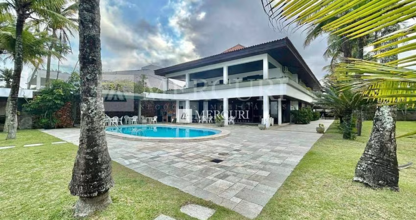 Casa Frente Mar com 10 quartos (9 suítes) à venda, 1000 m² por R$ 20.000.000 - Praia do Pernambuco - Guarujá/SP - Imobiliária Mercuri