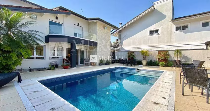 Confortável casa com 4 suítes e lazer no jardim acapulco