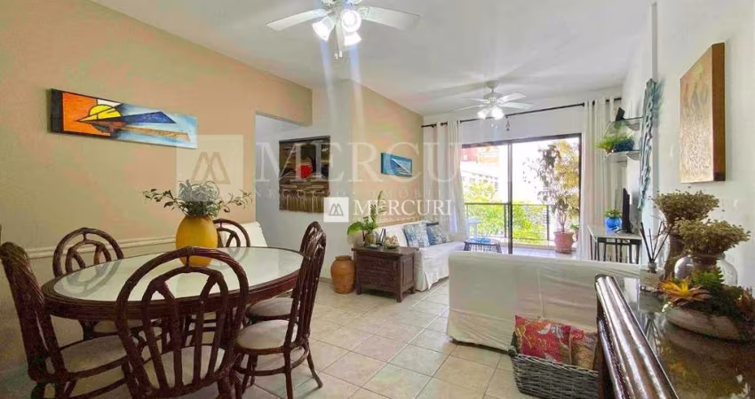 Apartamento na Enseada com 2 Quartos e Sacada Ampla