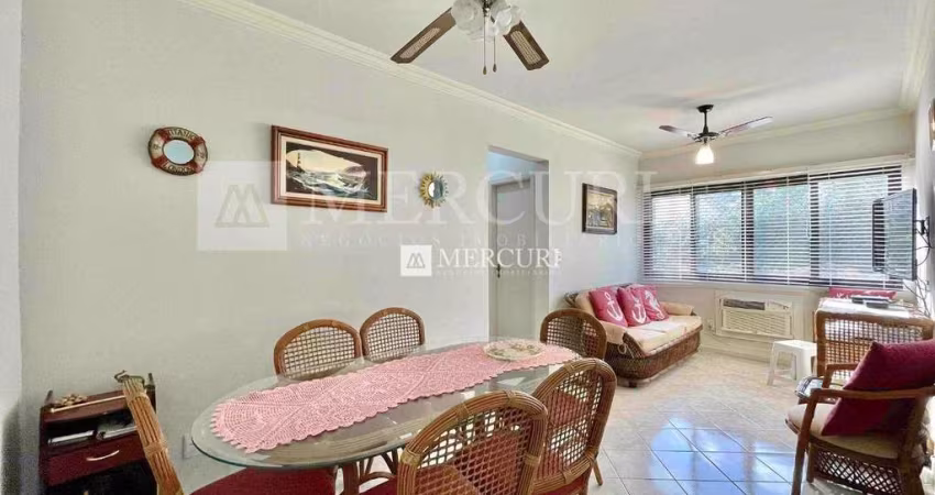 Apartamento no Guarujá, Enseada, com 2 quartos sendo 1 suíte.