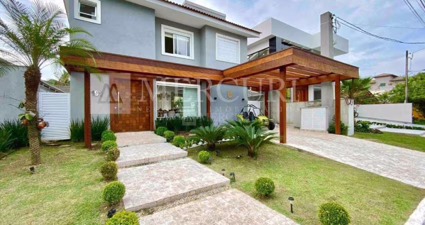 Casa no Guarujá, Condomínio Fechado, Jardim Pernambuco, 3 quartos (2 suítes), piscina e churrasqueira - Mercuri Imóveis Guarujá