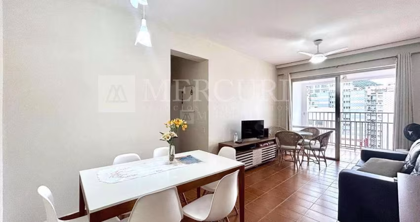 Apartamento no Guarujá, Pitangueiras, 3 dormitórios e varanda.