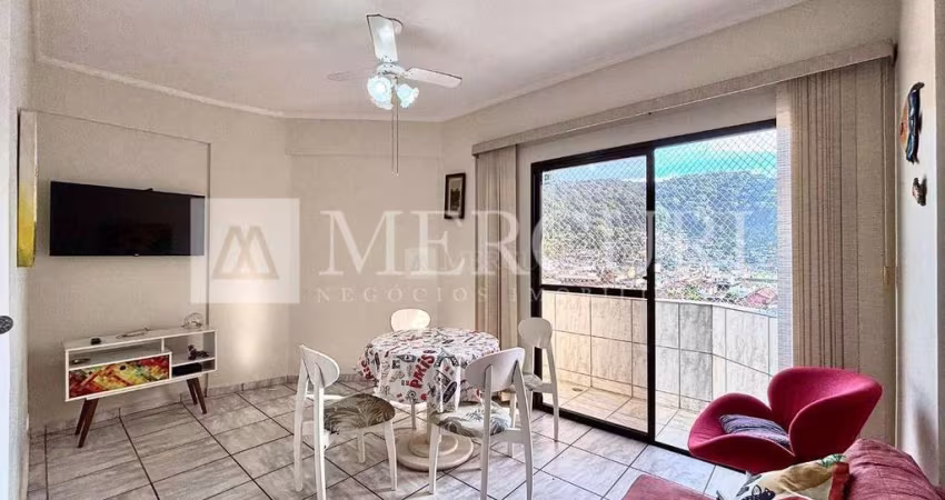 Apartamento no Guarujá, Praia da Enseada, Prédio com Lazer.