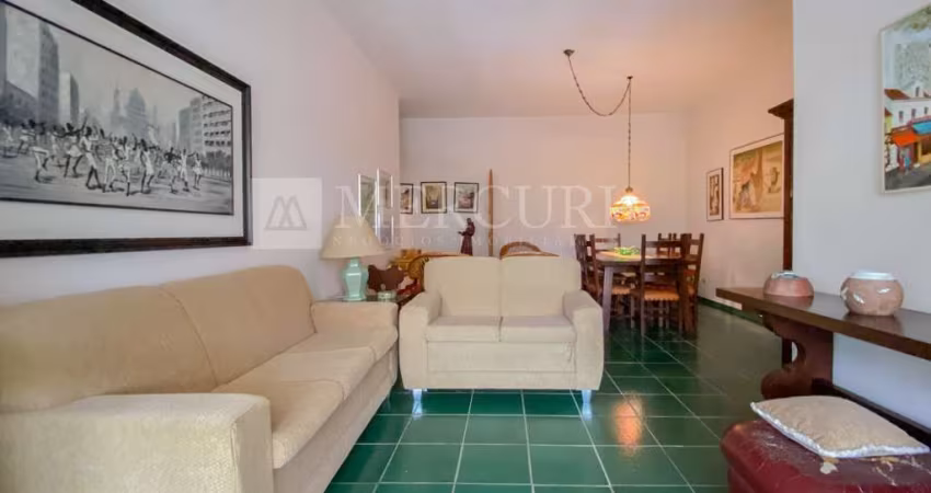 Apartamento no Guarujá, Enseada, 3 quartos sendo 1 suíte.
