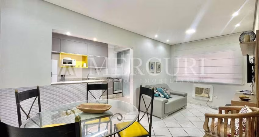 Apartamento no Guarujá, Enseada, Repaginado e Mobiliado.