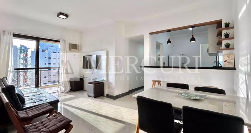 Apartamento no Guarujá, Enseada, Espaçoso, Sacada, Prédio com lazer.