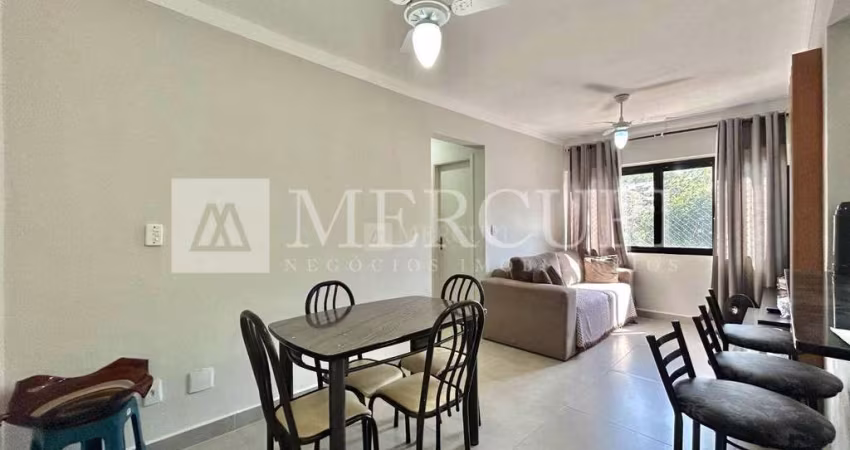 Apartamento no Guarujá, Enseada, Prédio com Lazer.