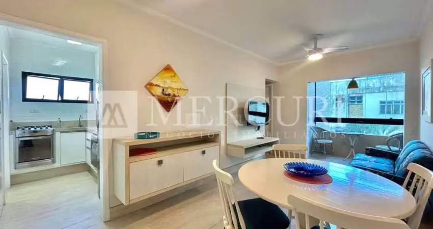 Apartamento no guarujá, enseada, reformado e prédio com lazer, 2 quartos - mercuri imóveis guarujá.