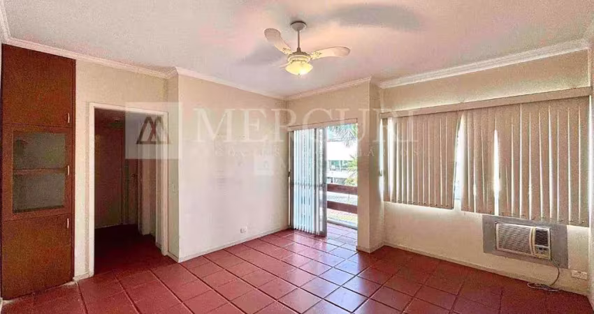 Apartamento no guarujá, enseada, 3 quartos e piscina.