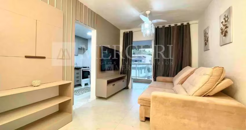 Apartamento no guarujá, astúrias,  2 quartos, reformado, decorado e sacada gourmet- mercuri imóveis - imobiliária no guarujá
