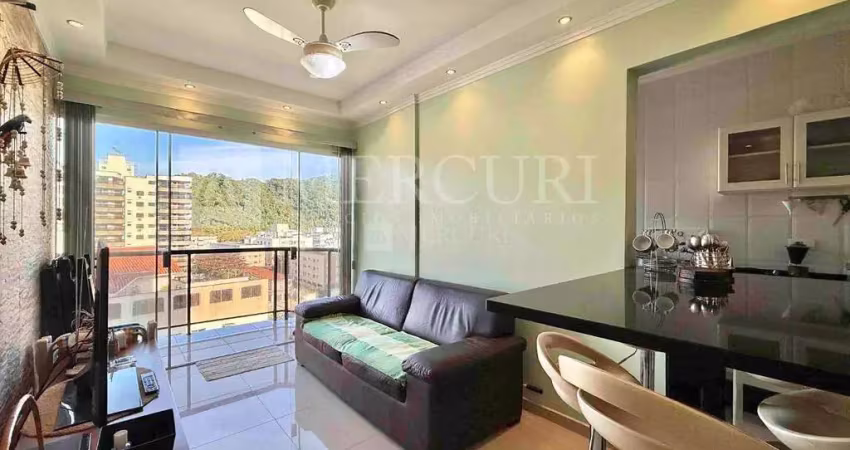 Apartamento no guarujá, enseada, com vista mar, 2 quartos, prédio com lazer - mercuri imóveis guarujá