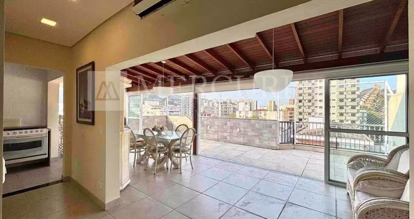 Cobertura no guarujá, enseada, penthouse,  área gourmet e vista parcial mar - mercuri imóveis - imobiliária no guarujá