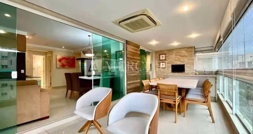 Apartamento no guarujá, enseada, 3 quartos, sendo 1 suíte e varanda com churrasqueira - mercuri imóveis - imobiliária no guarujá